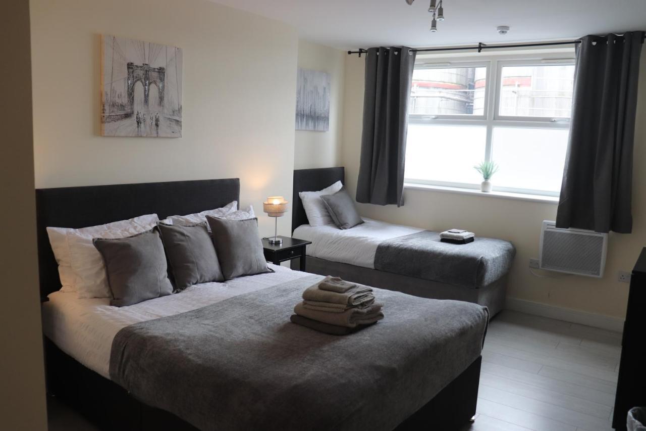 Dockside Lodge Liverpool Exterior foto
